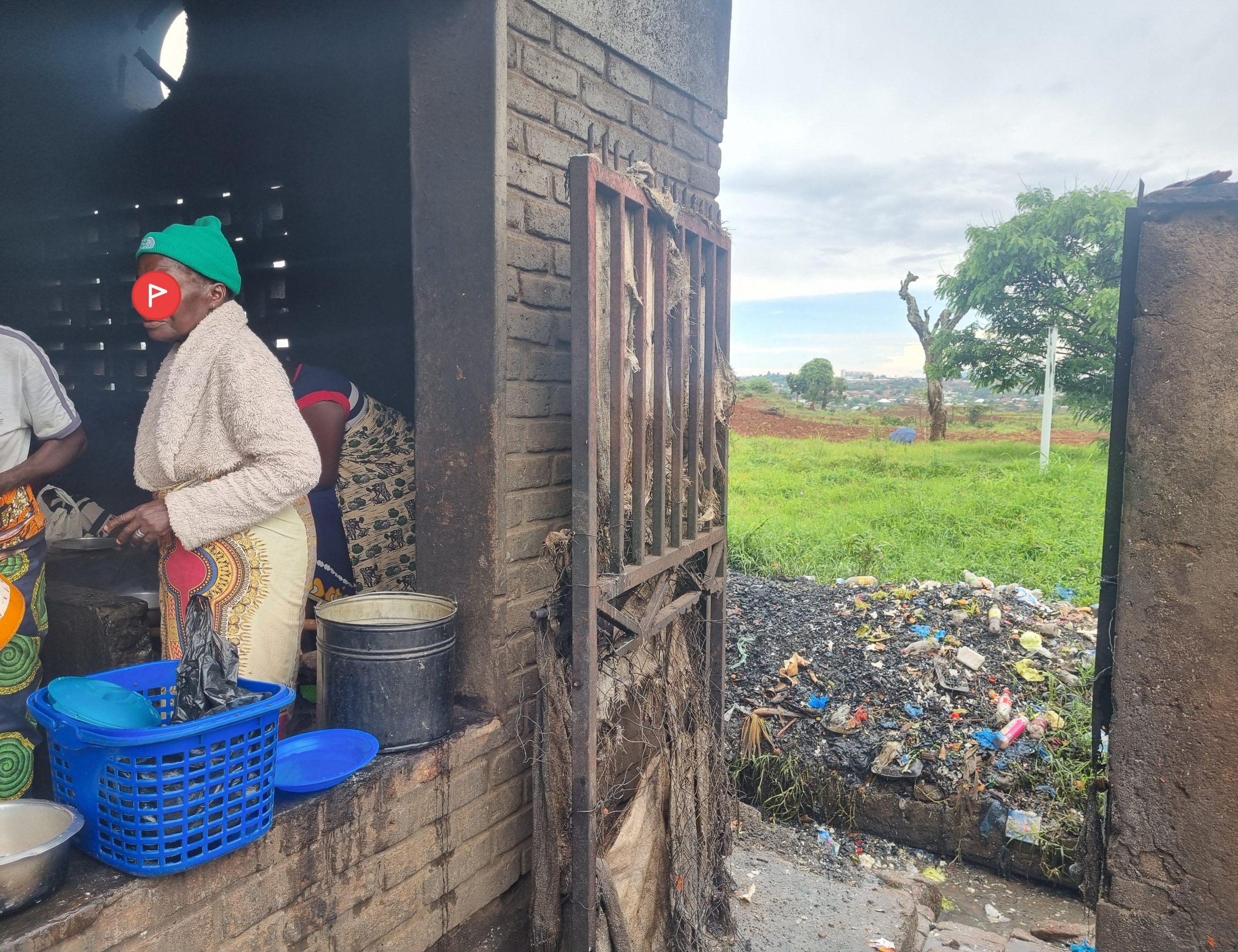 Guardians and hygiene practices in healthcare settings
